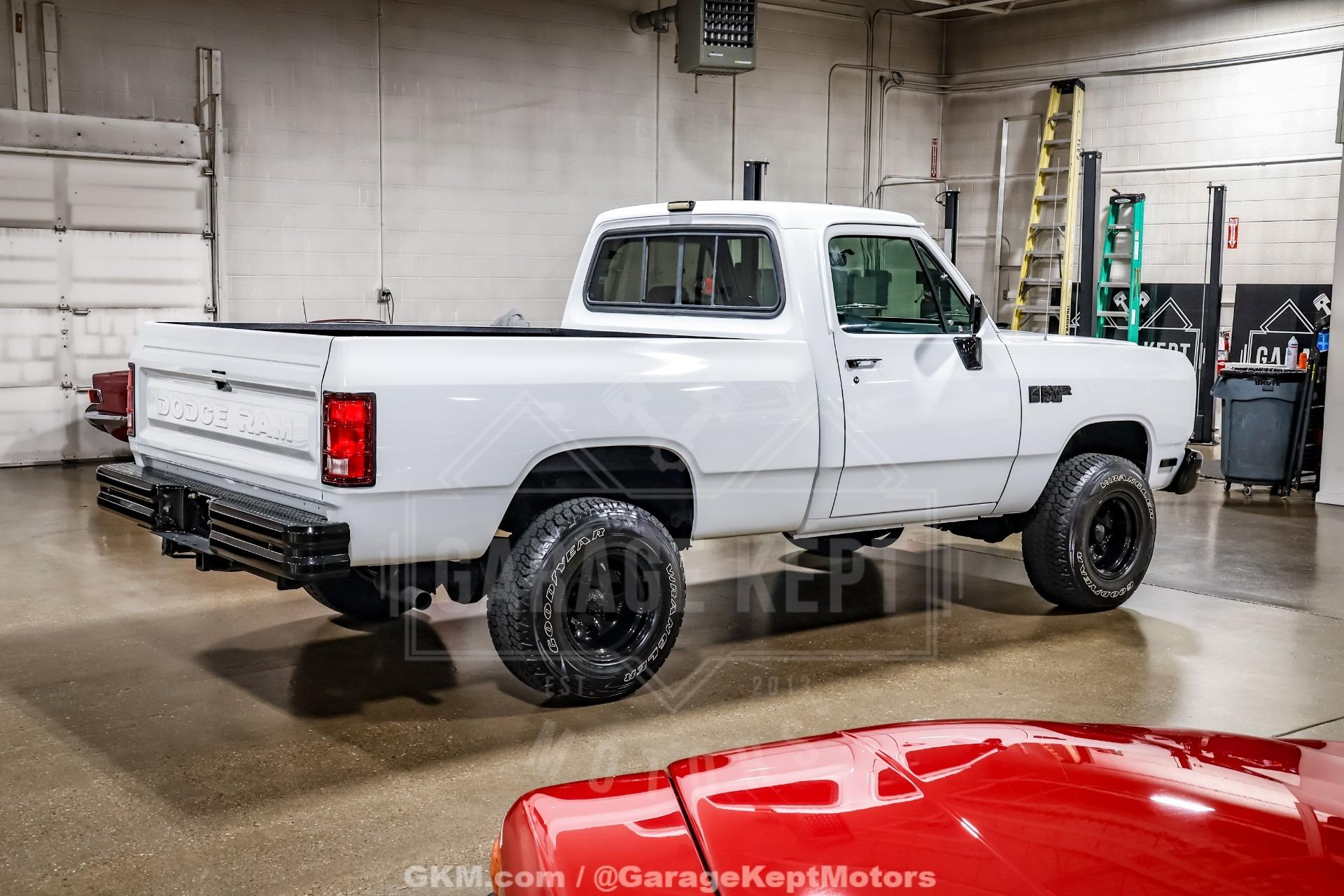 1987 Dodge W-100 Pickup