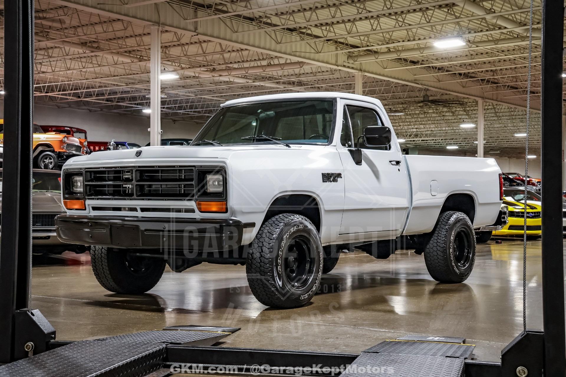 1987 Dodge W-100 Pickup
