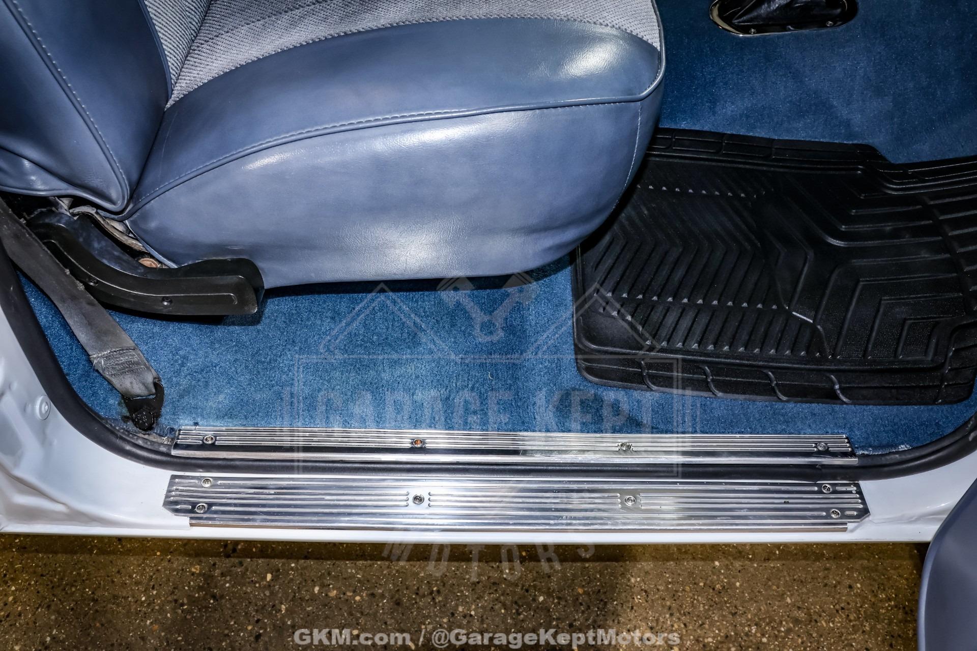 1987 Dodge W-100 Pickup