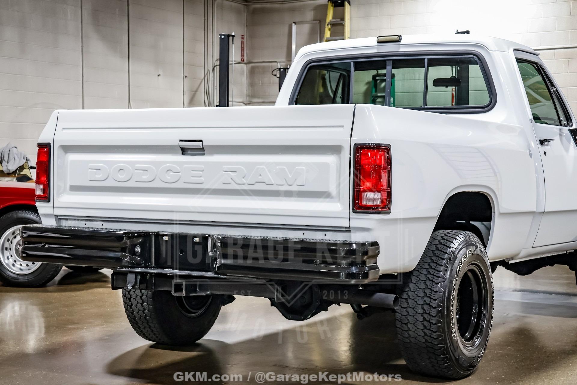 1987 Dodge W-100 Pickup