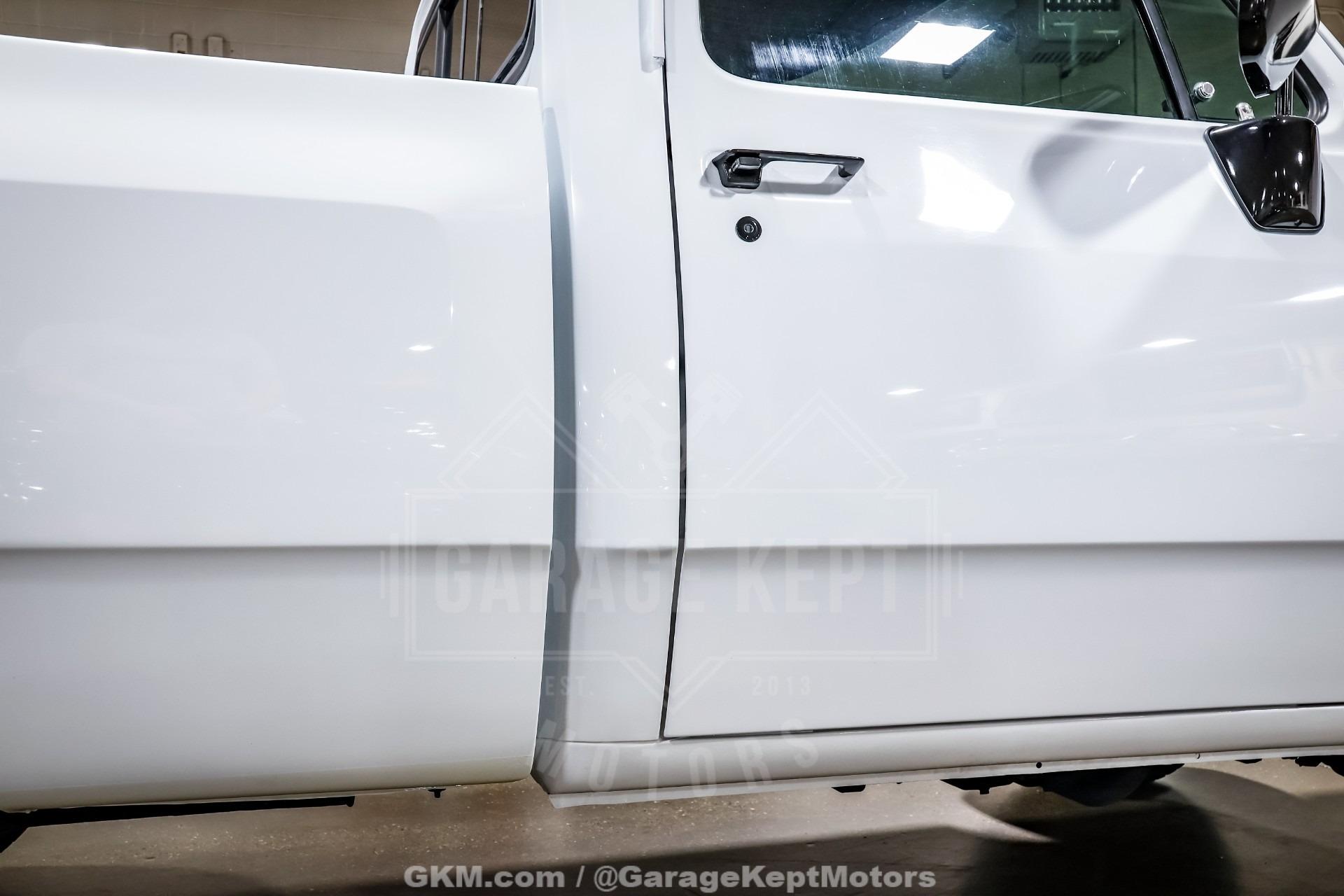 1987 Dodge W-100 Pickup