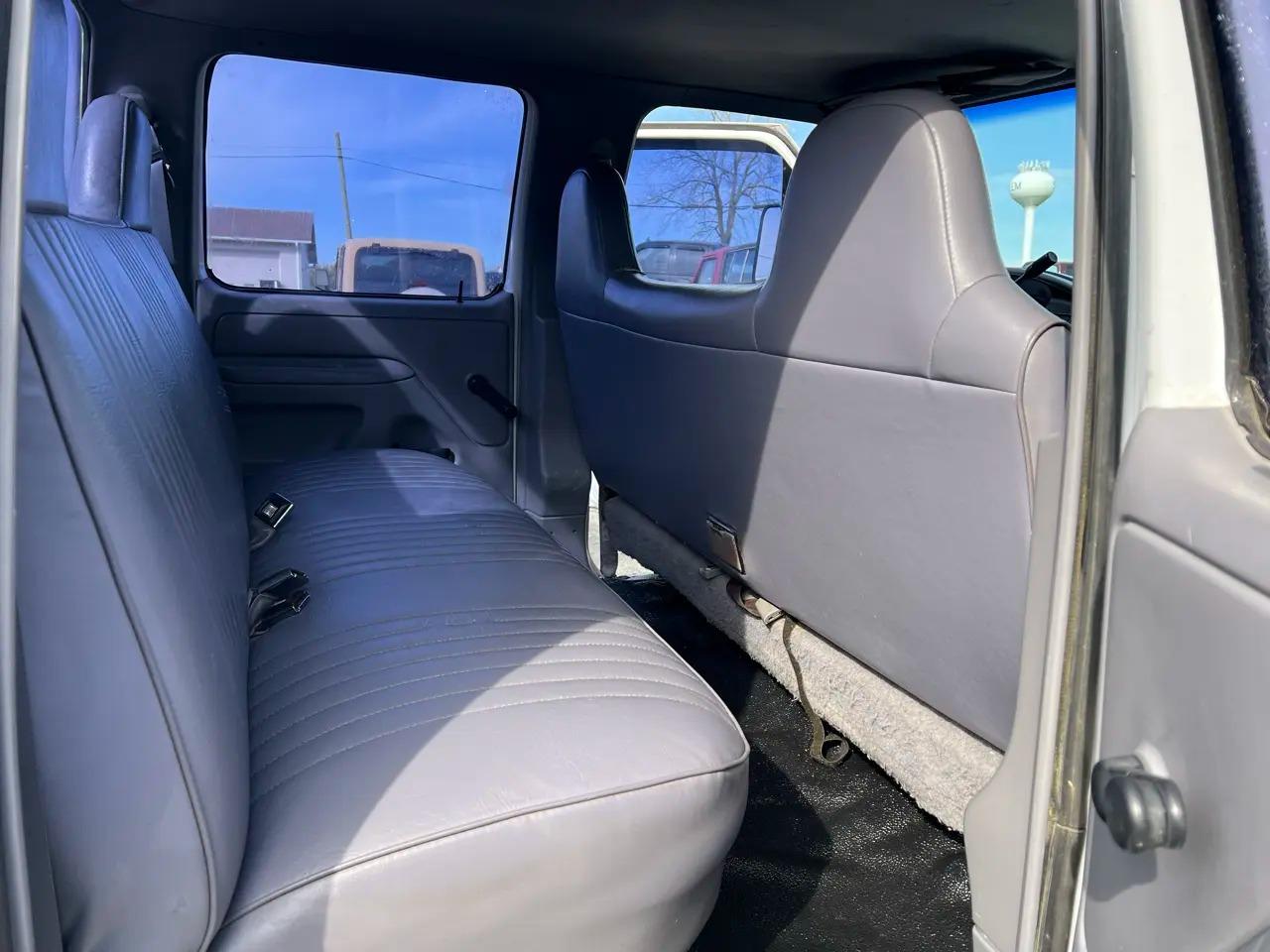 1996 Ford F-350 XL Crew Cab