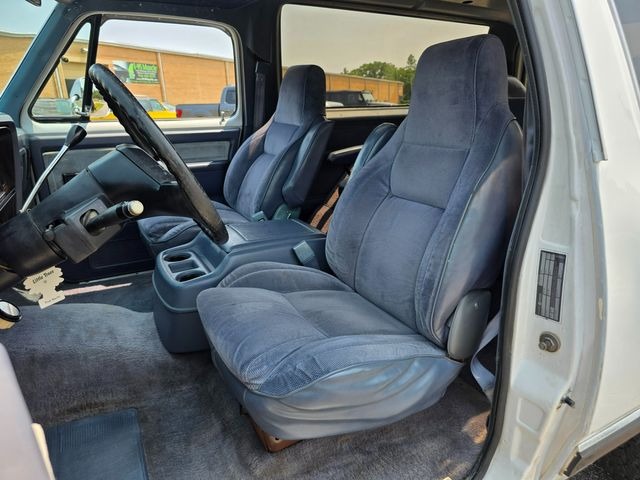 1989 Dodge Ramcharger Royal SE