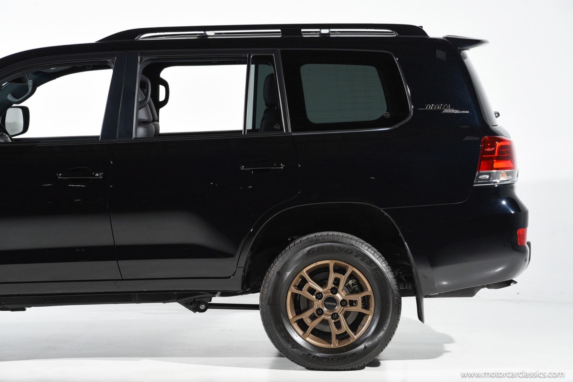 9k-Mile 2021 Toyota Land Cruiser Heritage Edition