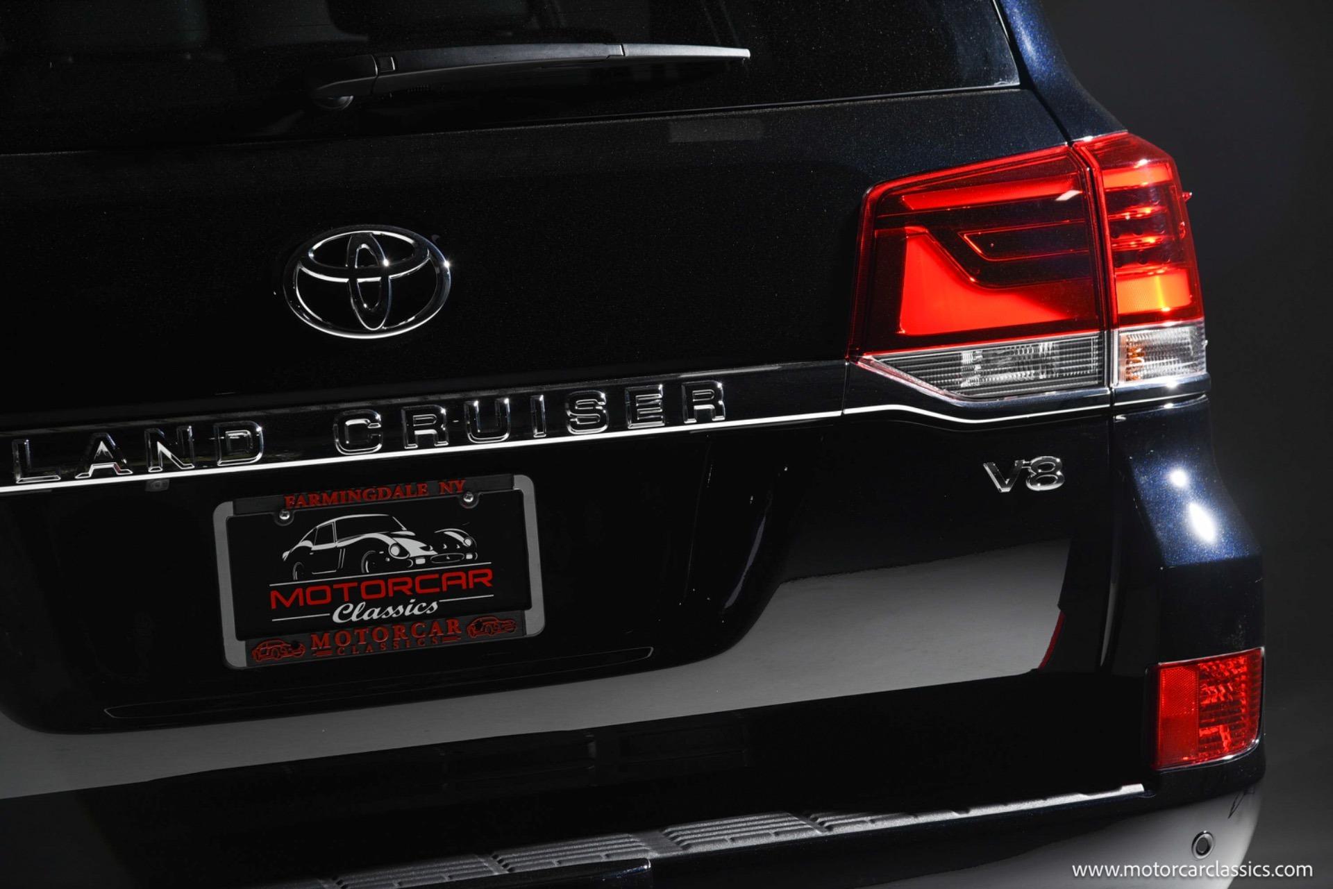 9k-Mile 2021 Toyota Land Cruiser Heritage Edition