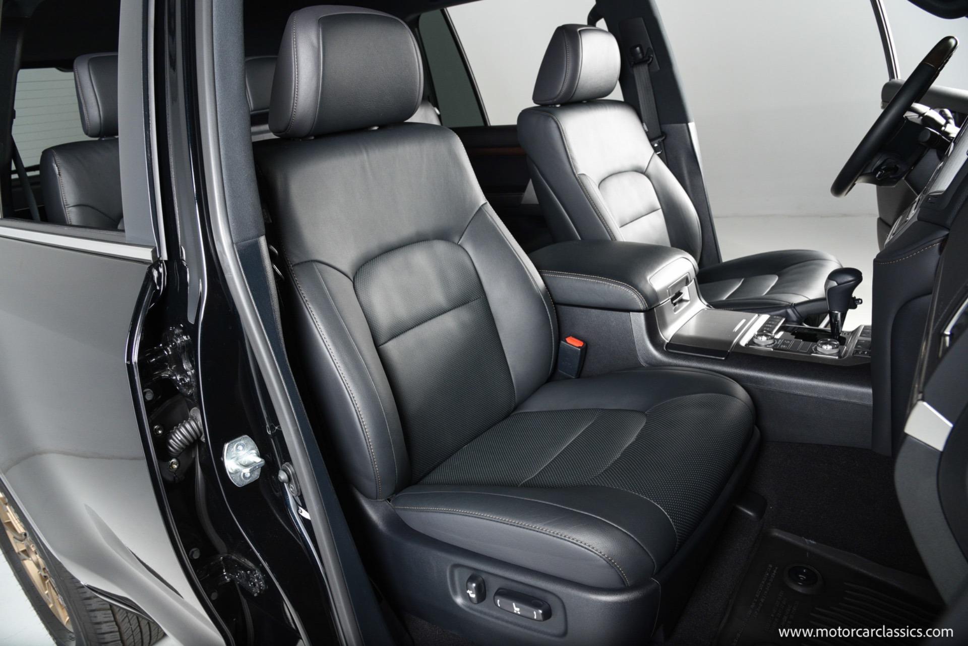 9k-Mile 2021 Toyota Land Cruiser Heritage Edition