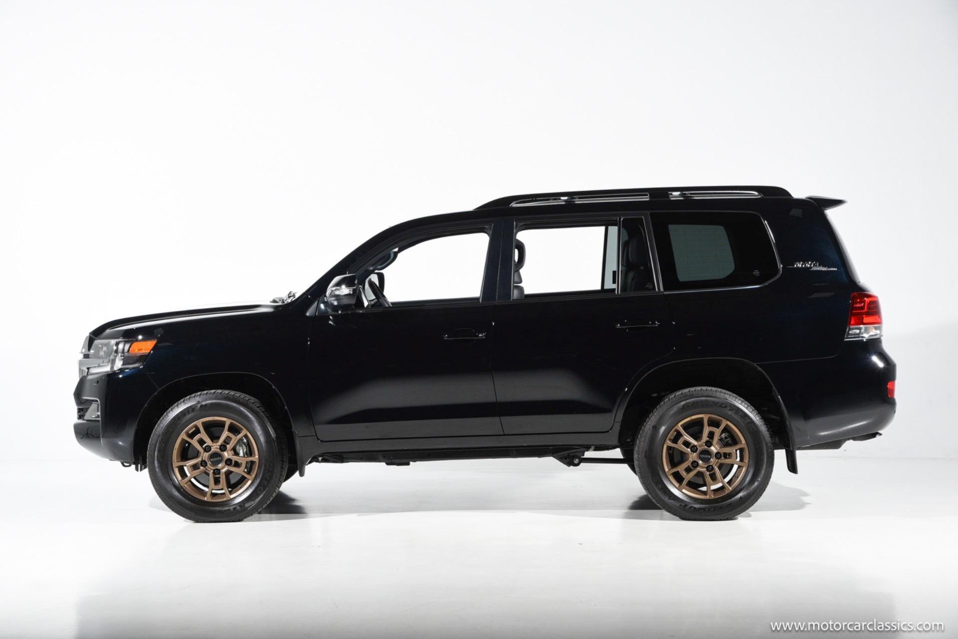9k-Mile 2021 Toyota Land Cruiser Heritage Edition