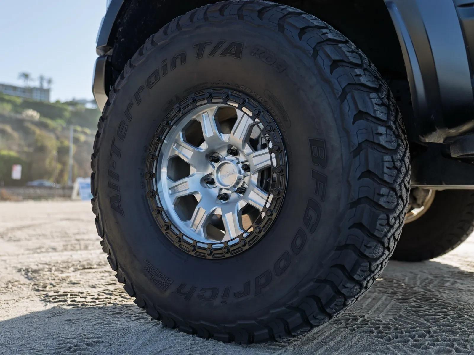 2025 Ford F-150 Raptor R