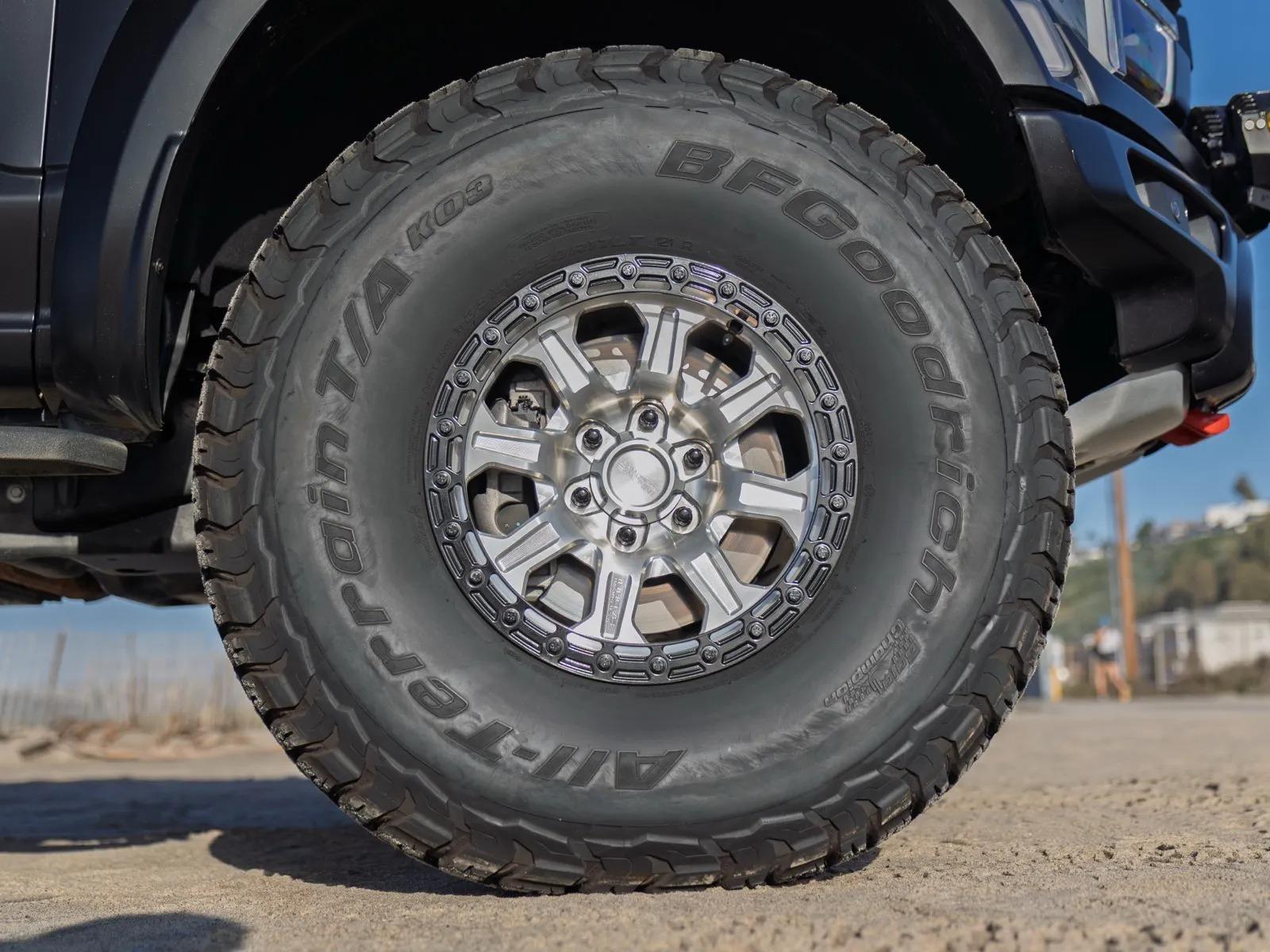 2025 Ford F-150 Raptor R