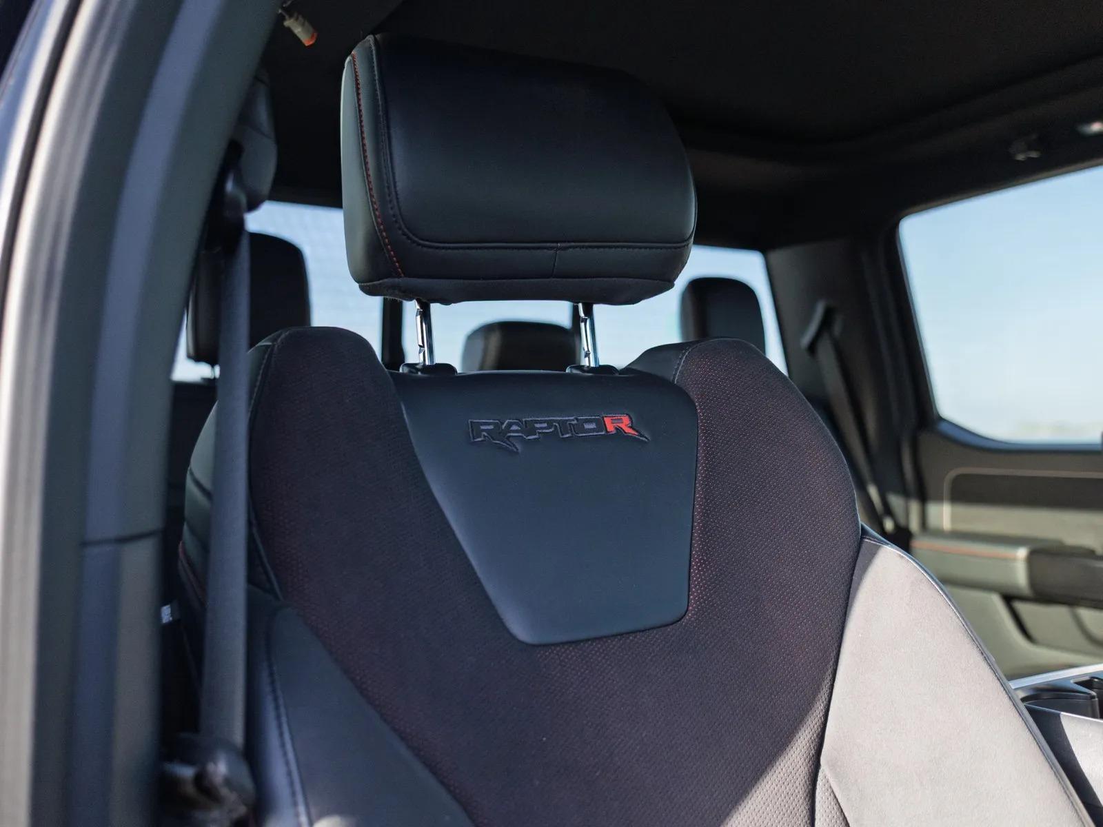 2025 Ford F-150 Raptor R