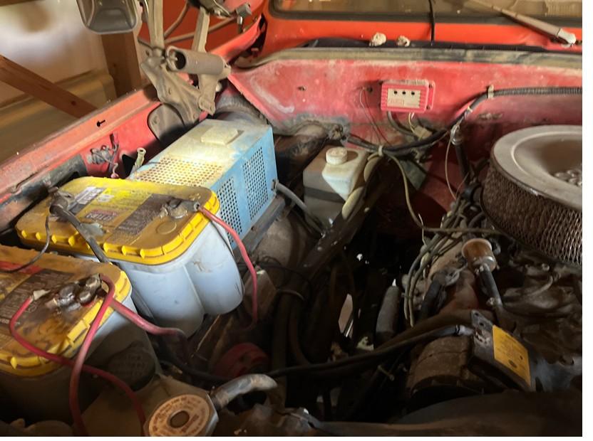 1976 GMC K25 + Alaskan Camper