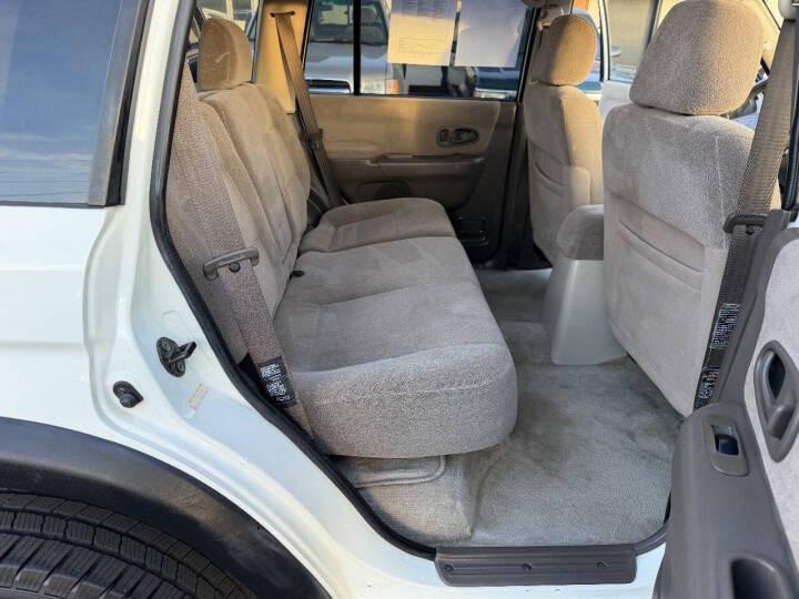 2000 Mitsubishi Montero Sport XLS
