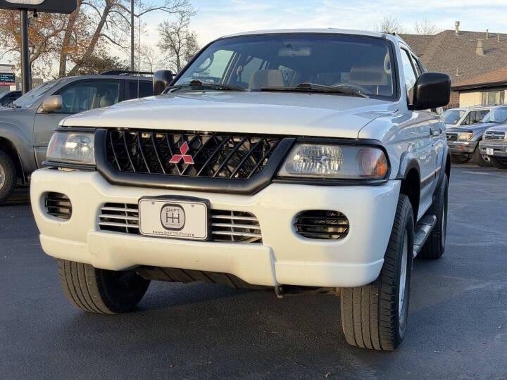 2000 Mitsubishi Montero Sport XLS - 4