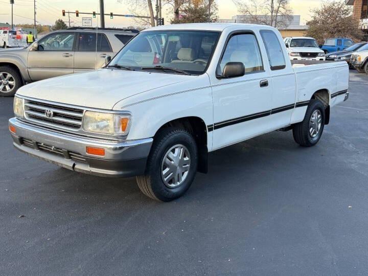 1998 Toyota T100 DX Extended Cab - 5