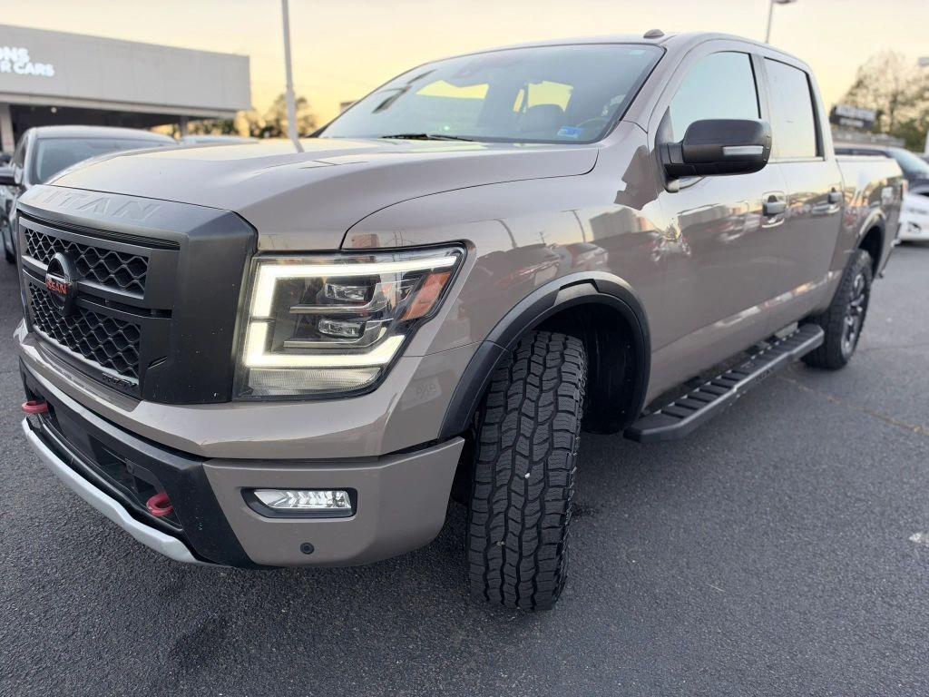 2020 Nissan Titan PRO-4X - 3
