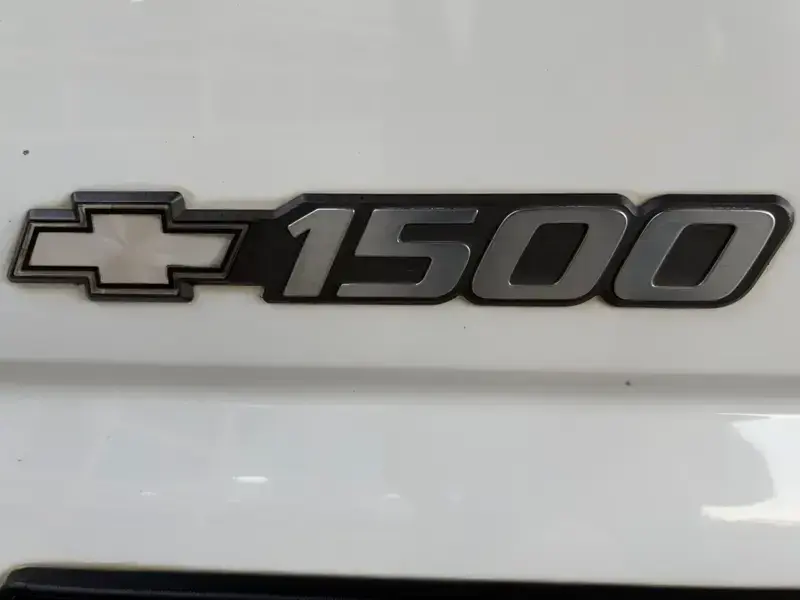 2000 Chevrolet Silverado 1500 LS