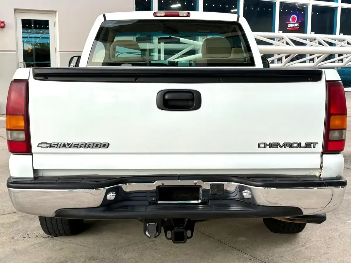 2000 Chevrolet Silverado 1500 LS
