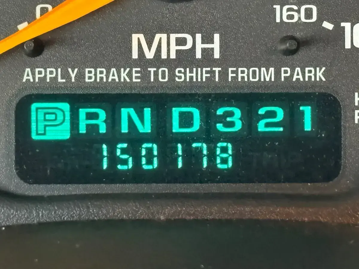 2000 Chevrolet Silverado 1500 LS