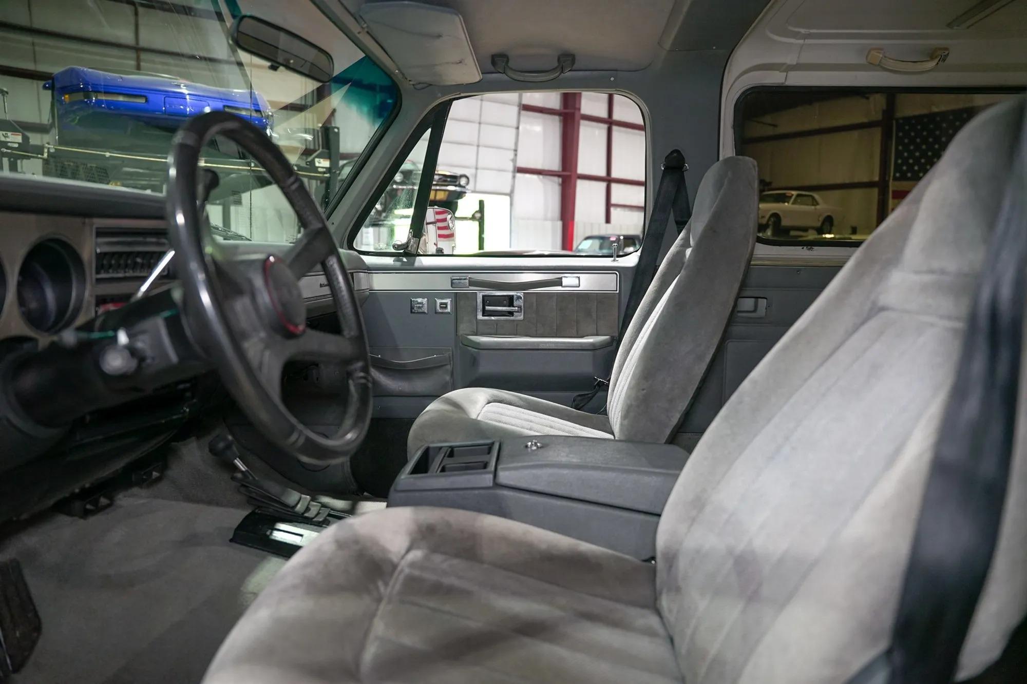 1990 GMC Jimmy High Sierra