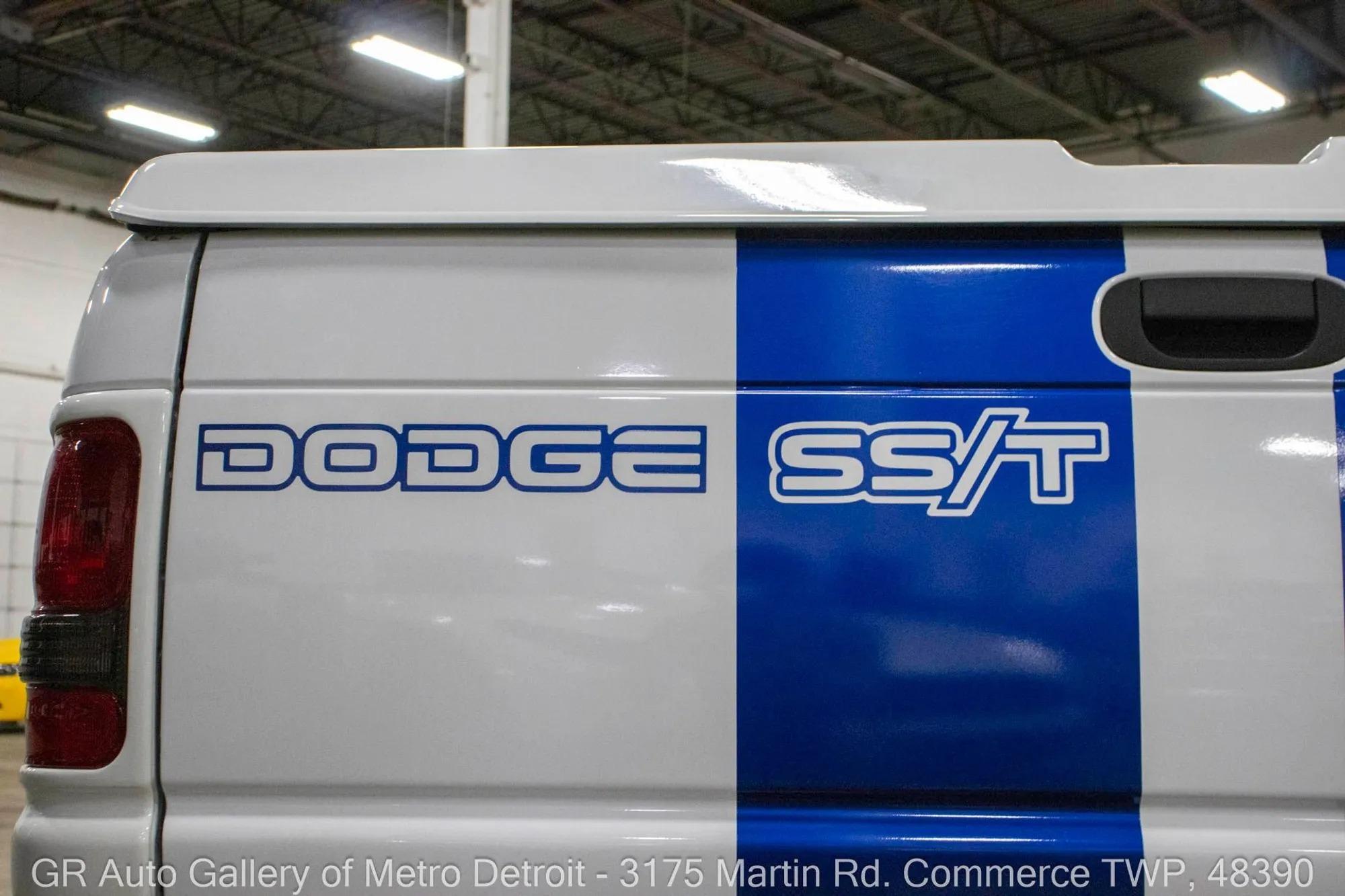 1998 Dodge Ram 1500 SS/T