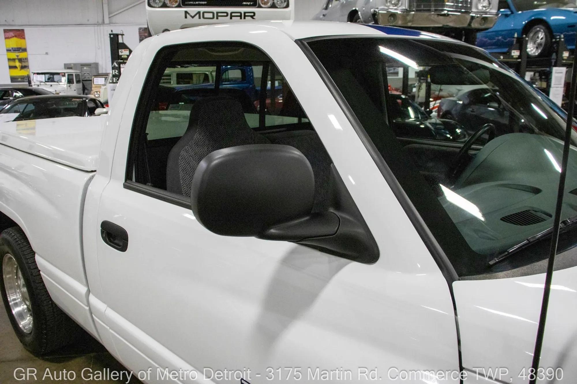 1998 Dodge Ram 1500 SS/T