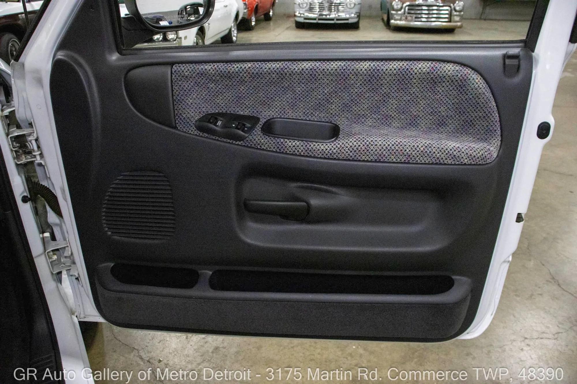 1998 Dodge Ram 1500 SS/T