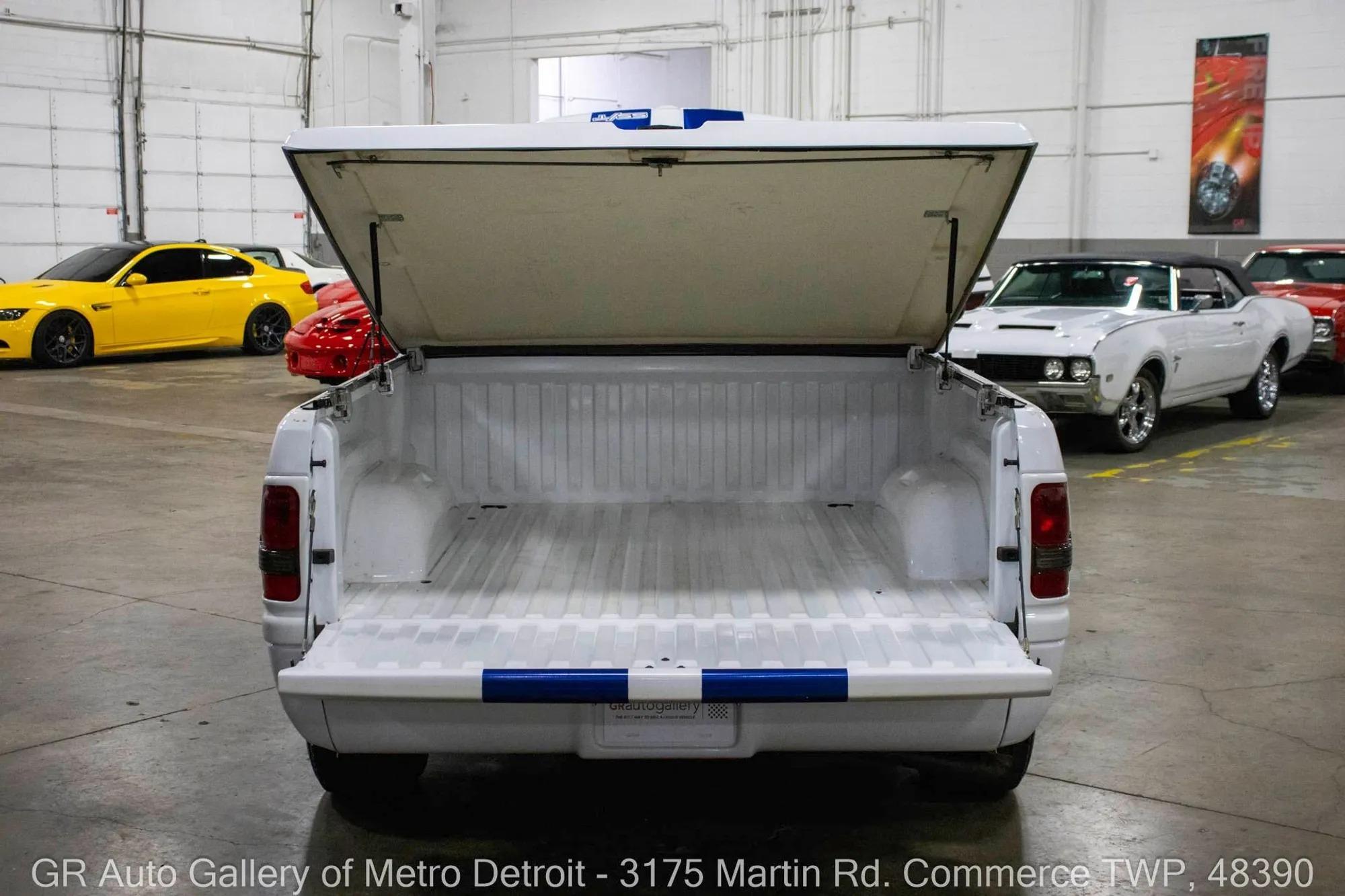 1998 Dodge Ram 1500 SS/T