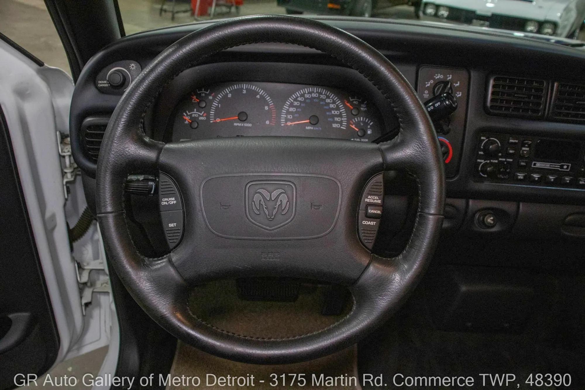 1998 Dodge Ram 1500 SS/T