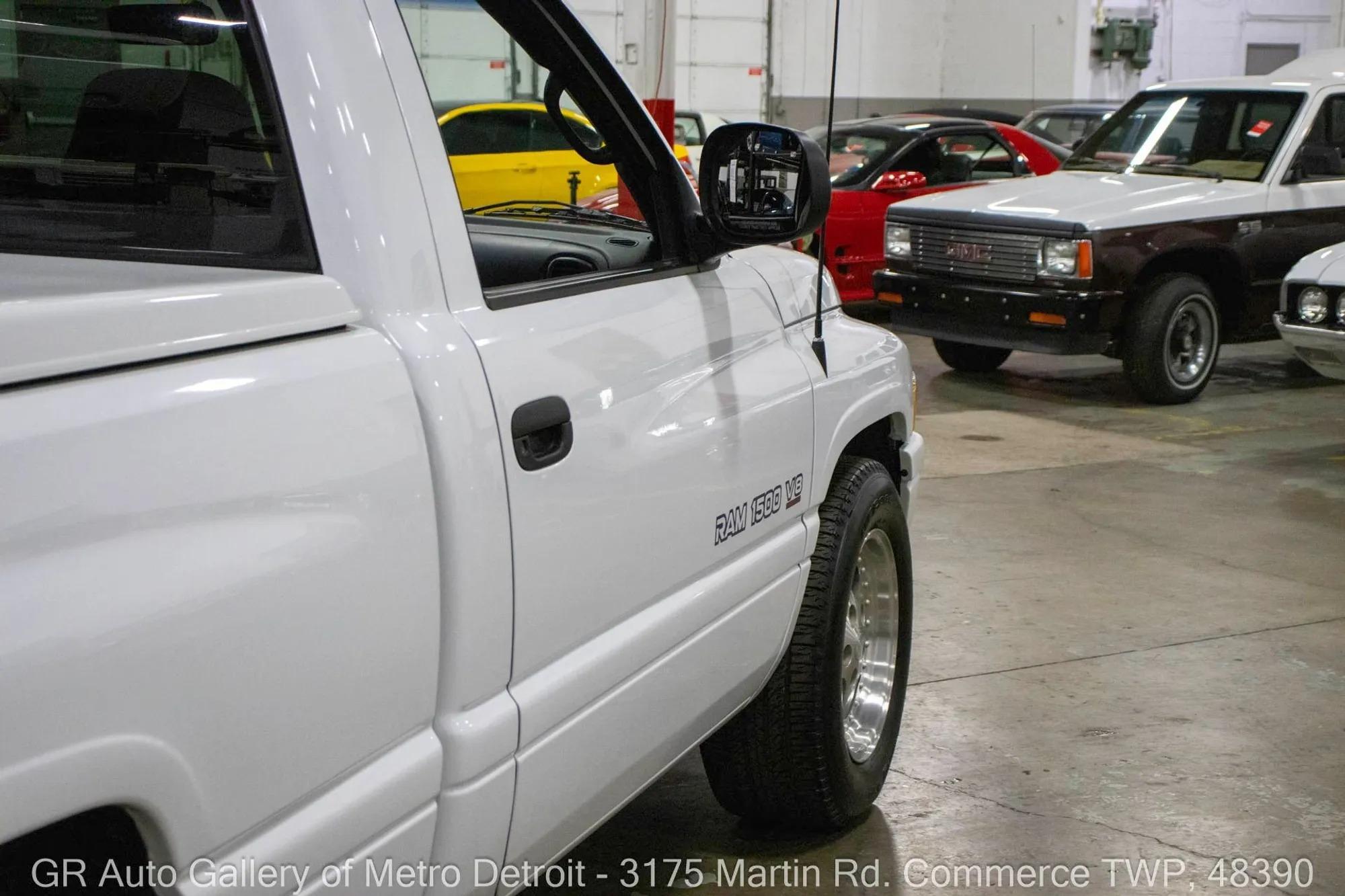 1998 Dodge Ram 1500 SS/T