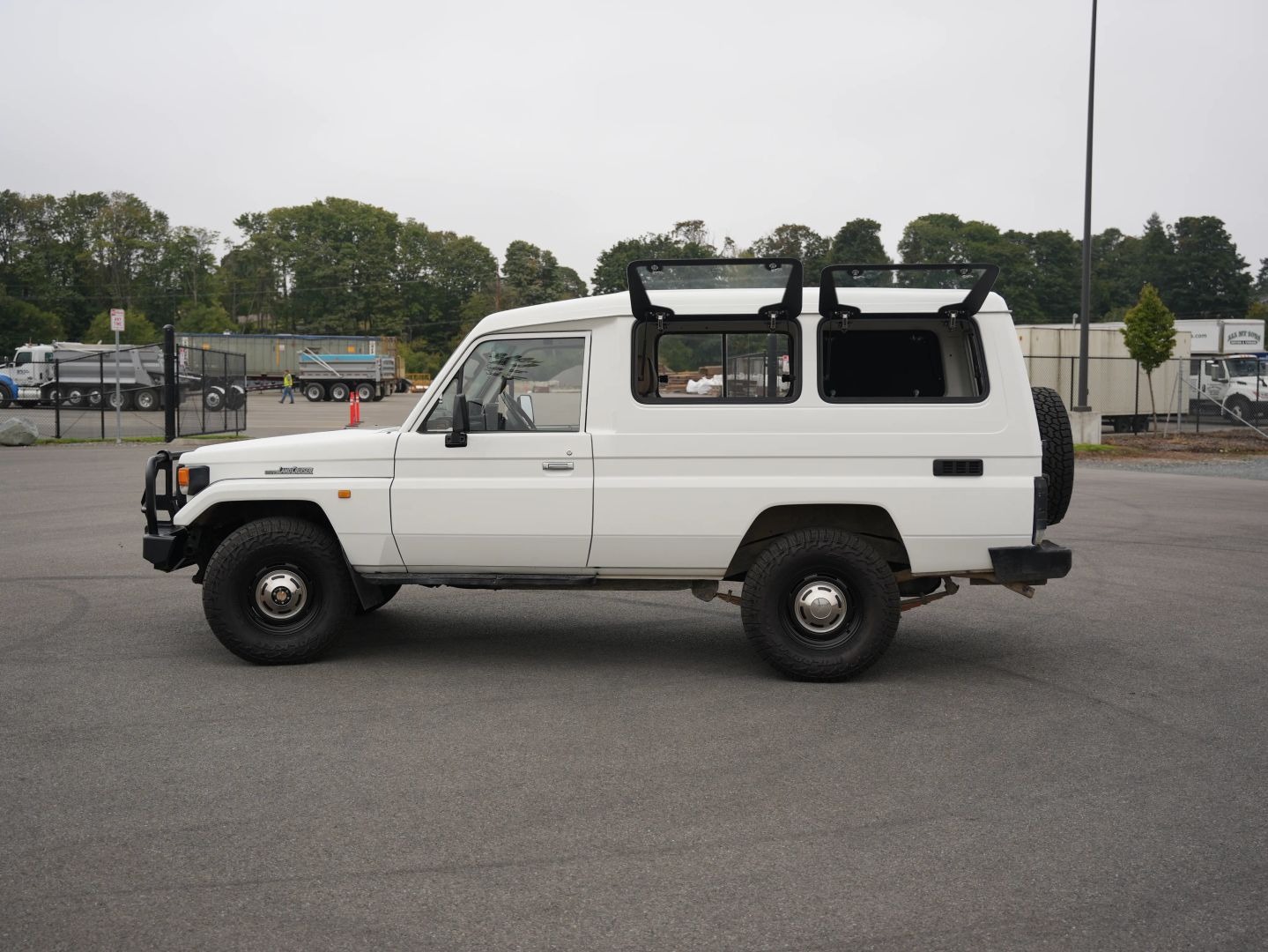 1992 Toyota Land Cruiser Troopy - 2
