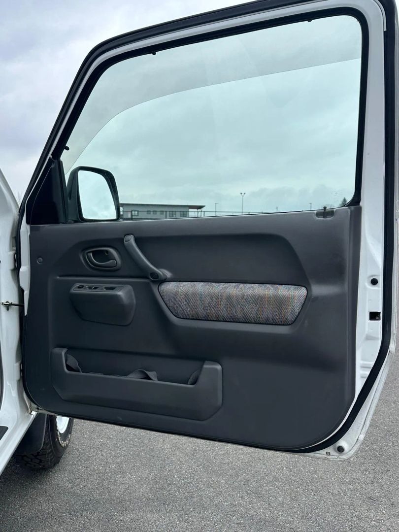 1999 Mazda AZ-Offroad