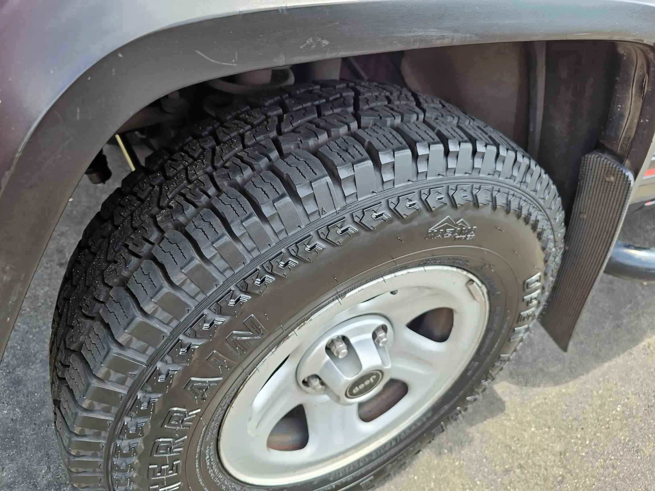 Highly-Original 1996 Jeep Cherokee Sport XJ 4×4