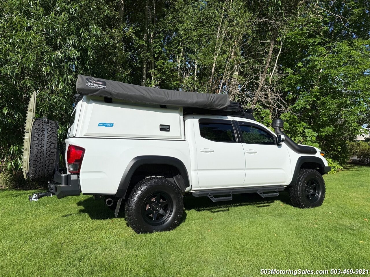 2019 Toyota Tacoma TRD Off-Road + Mammoth HV-1 Trailer