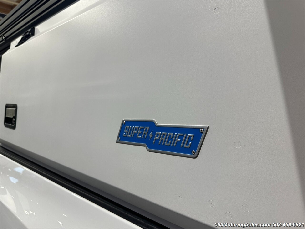 2019 Toyota Tacoma TRD Off-Road + Mammoth HV-1 Trailer