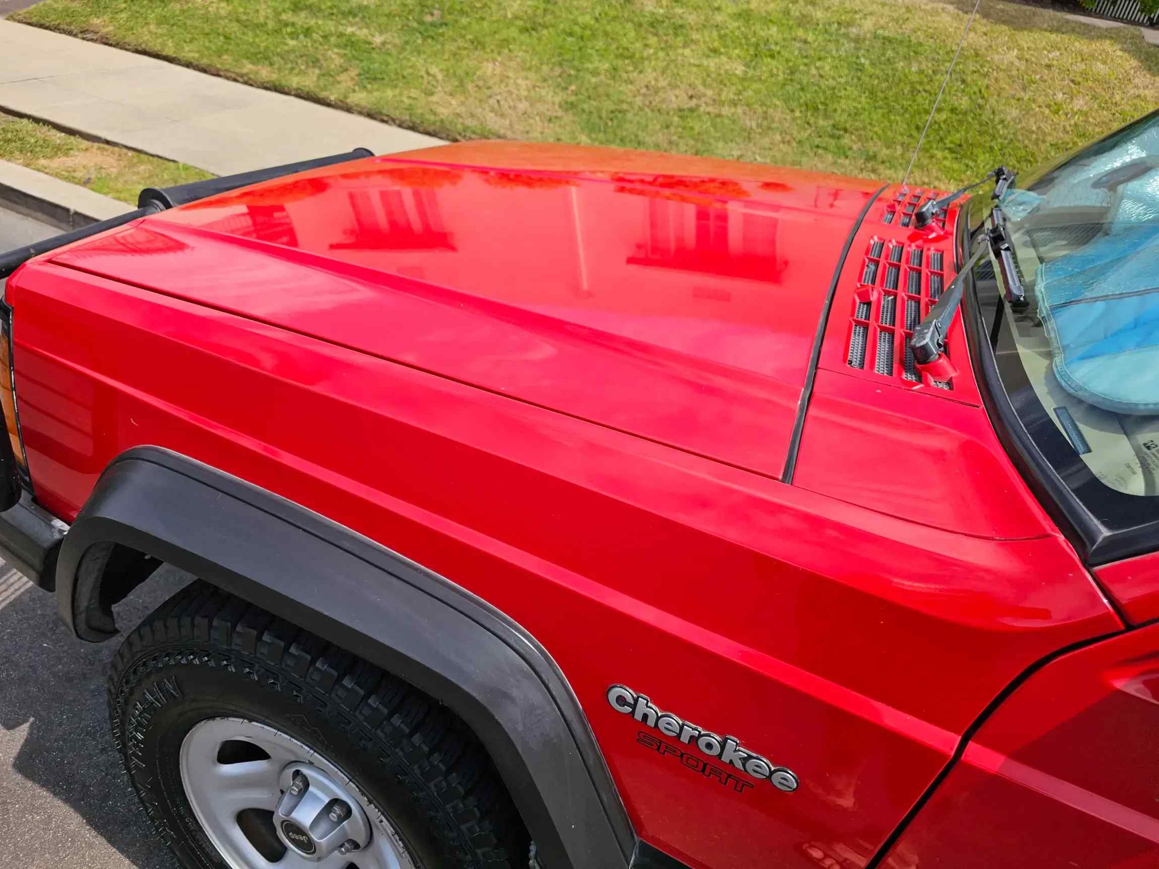 Highly-Original 1996 Jeep Cherokee Sport XJ 4×4 - 2