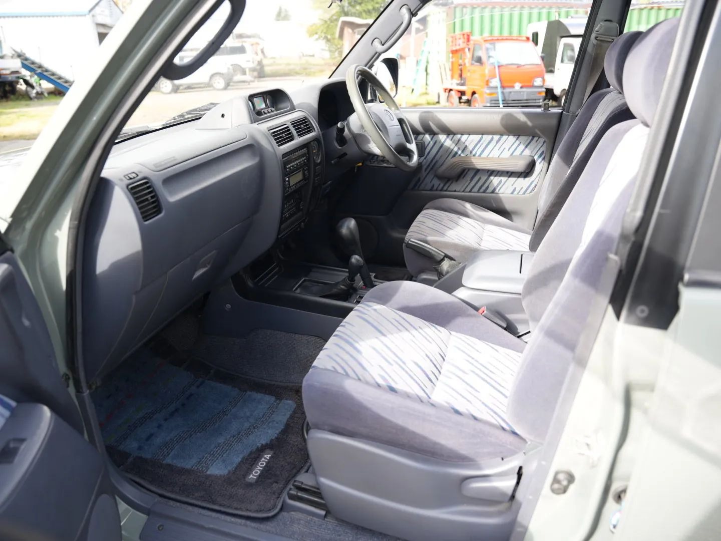 1998 Toyota Land Cruiser Prado