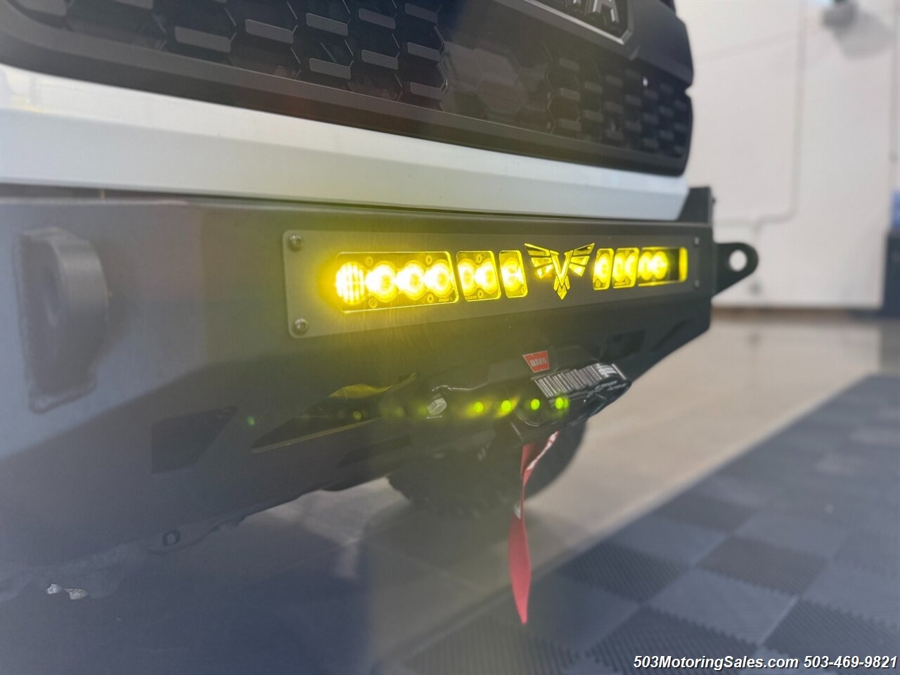 2019 Toyota Tacoma TRD Off-Road + Mammoth HV-1 Trailer