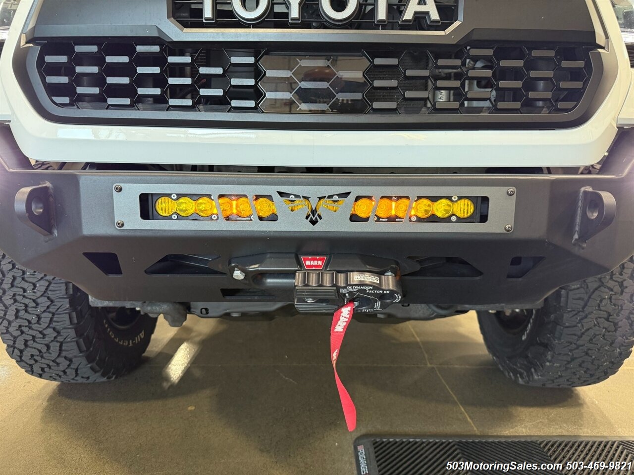 2019 Toyota Tacoma TRD Off-Road + Mammoth HV-1 Trailer