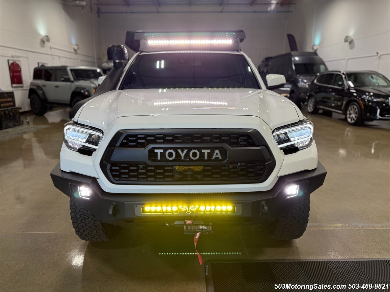 2019 Toyota Tacoma TRD Off-Road + Mammoth HV-1 Trailer