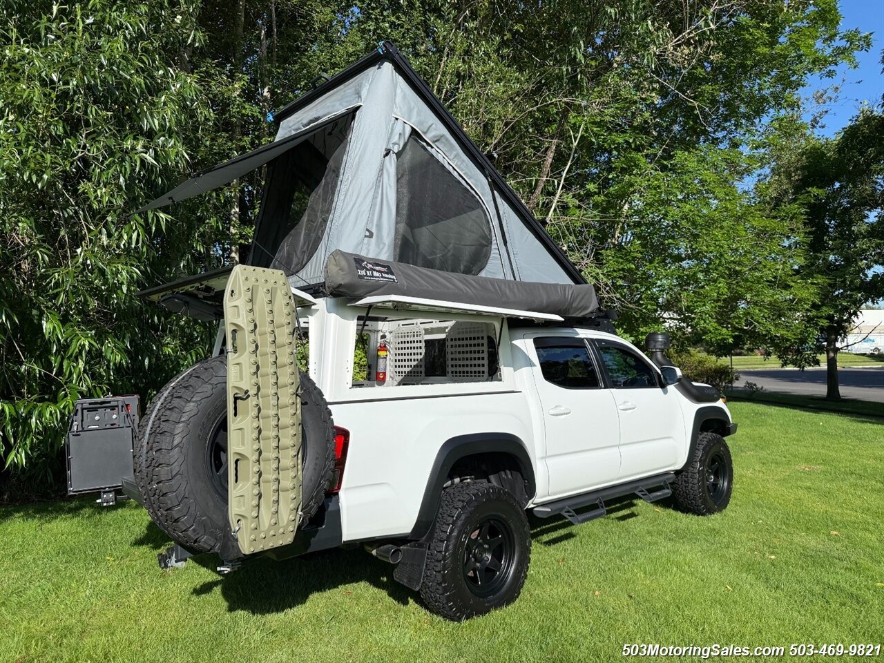 2019 Toyota Tacoma TRD Off-Road + Mammoth HV-1 Trailer - 2