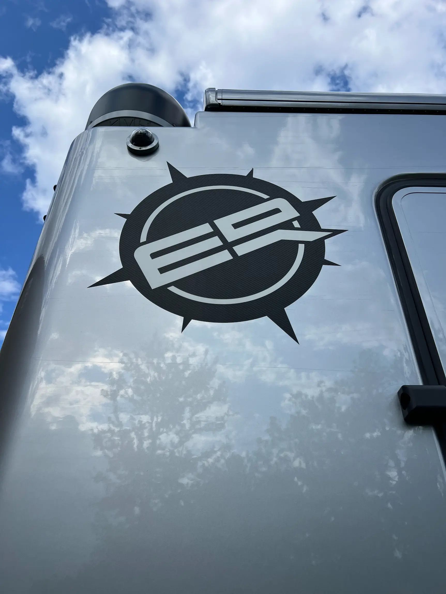 2021 EarthRoamer LTi-022