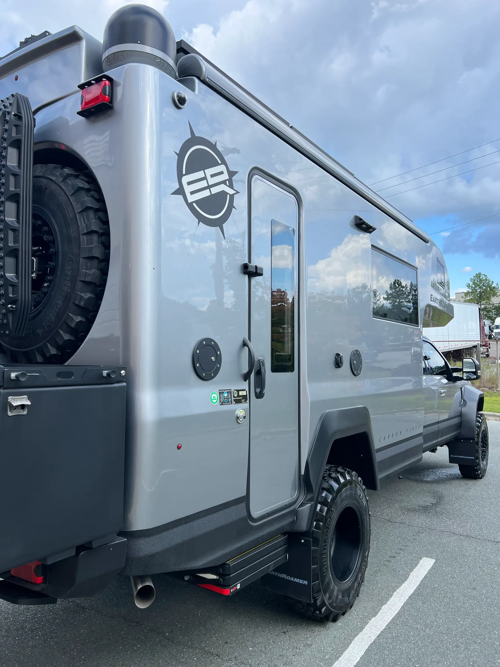 2021 EarthRoamer LTi-022