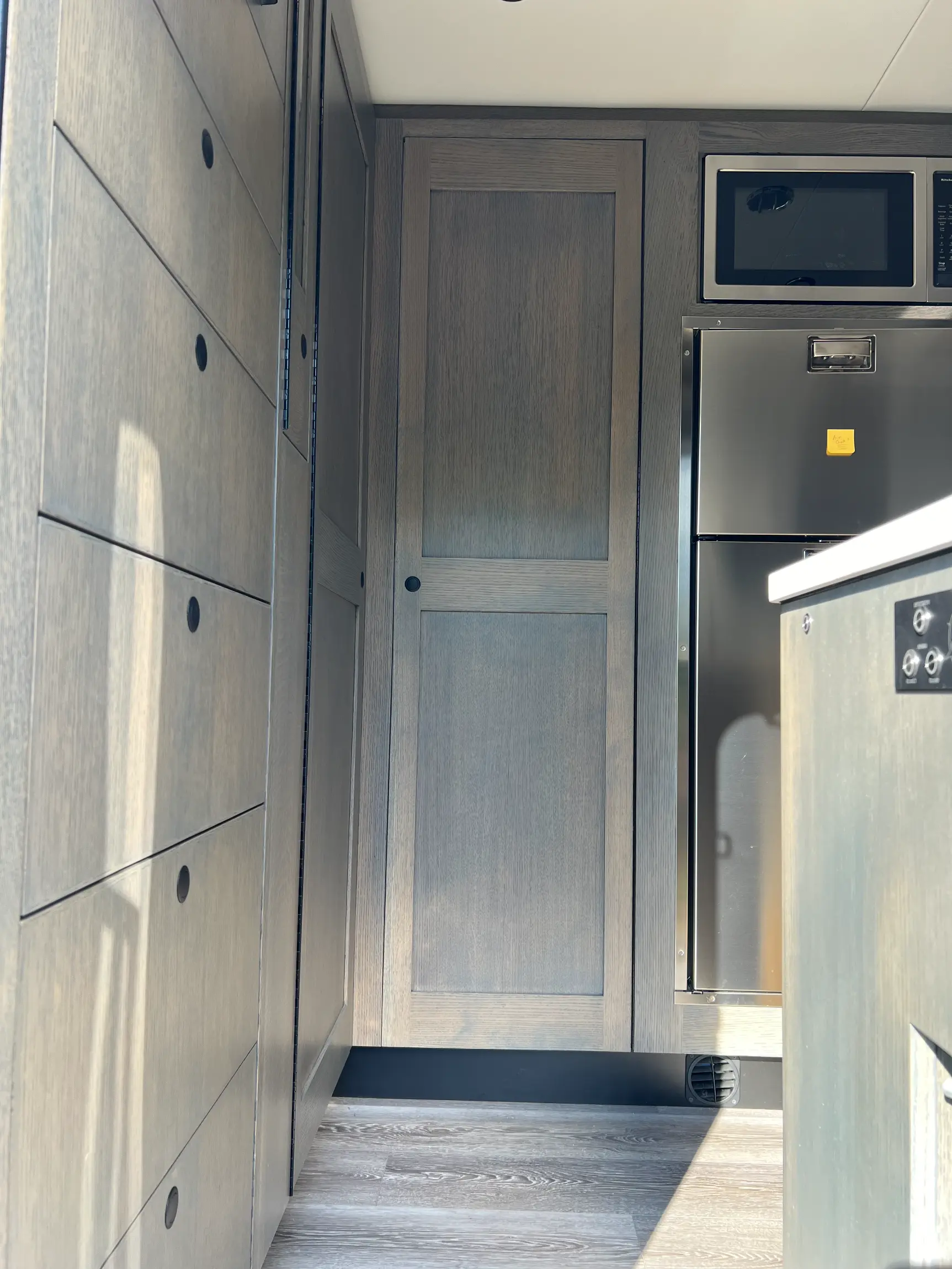 2021 EarthRoamer LTi-022