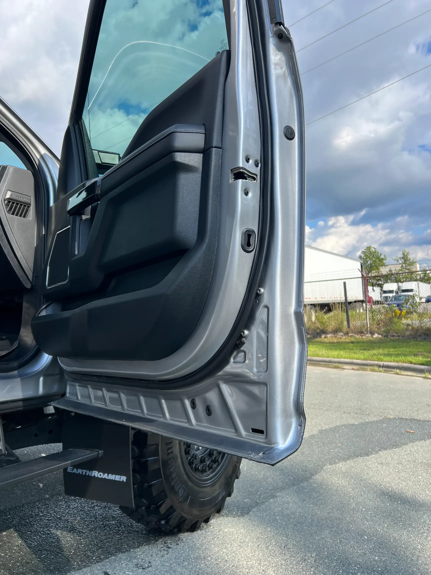 2021 EarthRoamer LTi-022