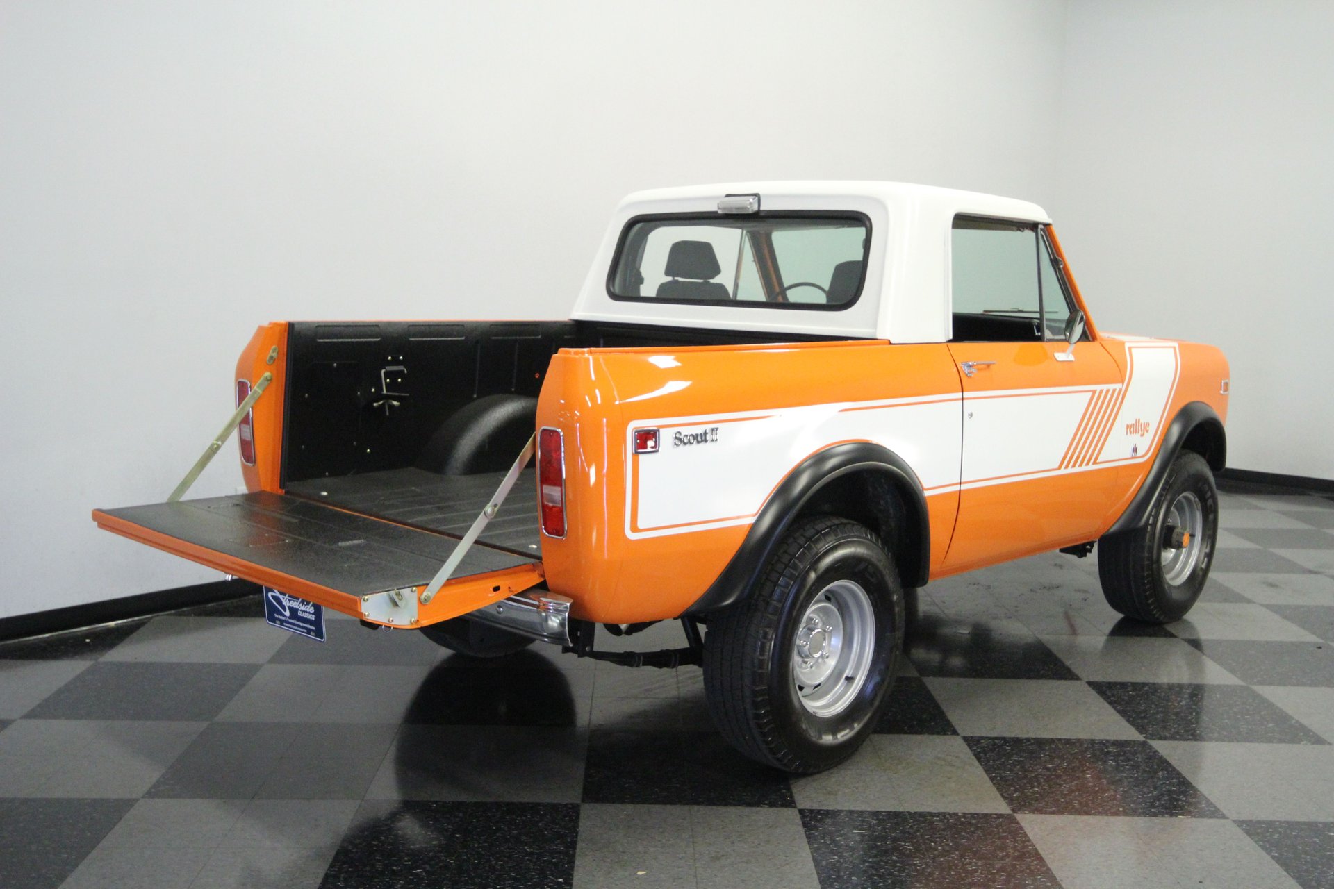 Sold: 1977 IH Scout II Rallye
