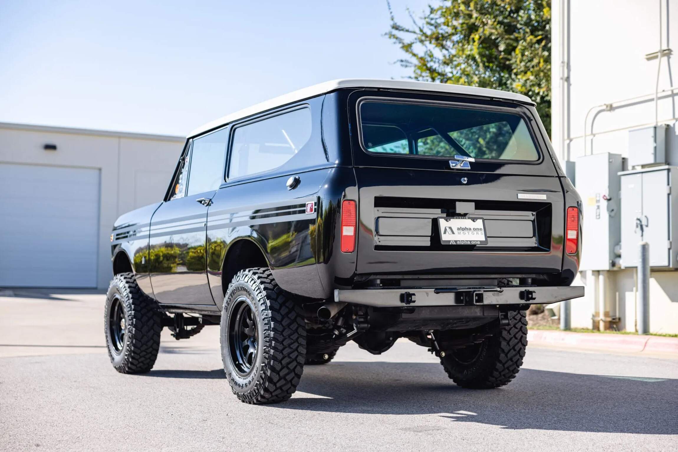 Sold: 5.3L Vortec V8-Powered 1975 International Harvester Scout II