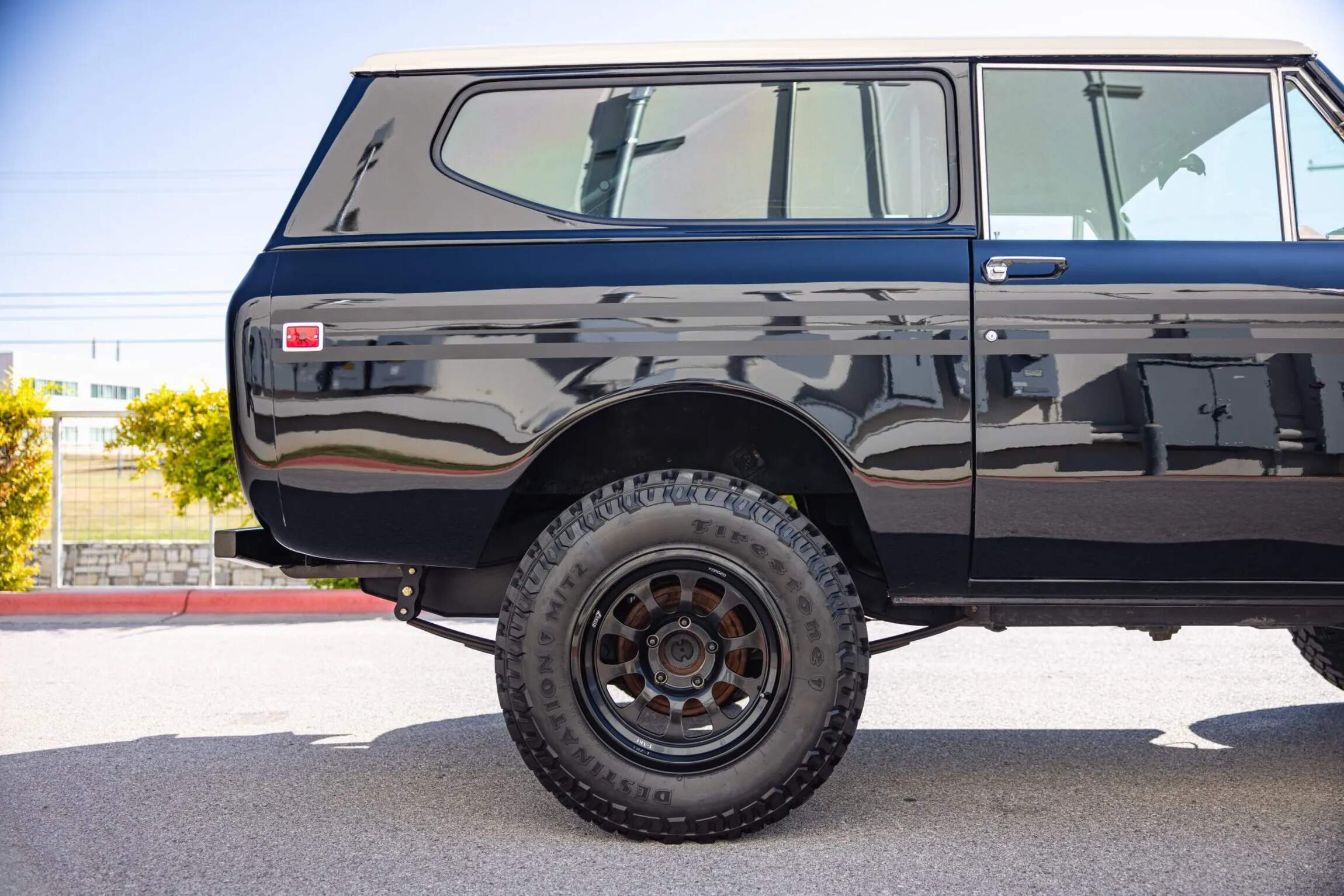Sold: 5.3L Vortec V8-Powered 1975 International Harvester Scout II