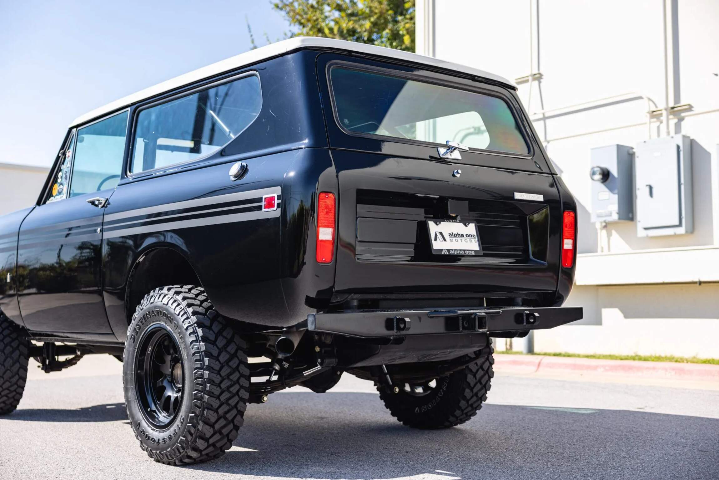 Sold: 5.3L Vortec V8-Powered 1975 International Harvester Scout II