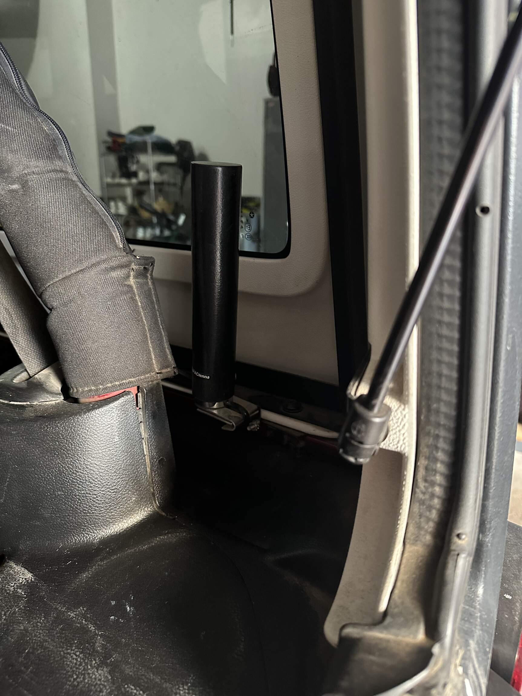 Sold: 2012 Jeep Wrangler Unlimited Rubicon 4×4