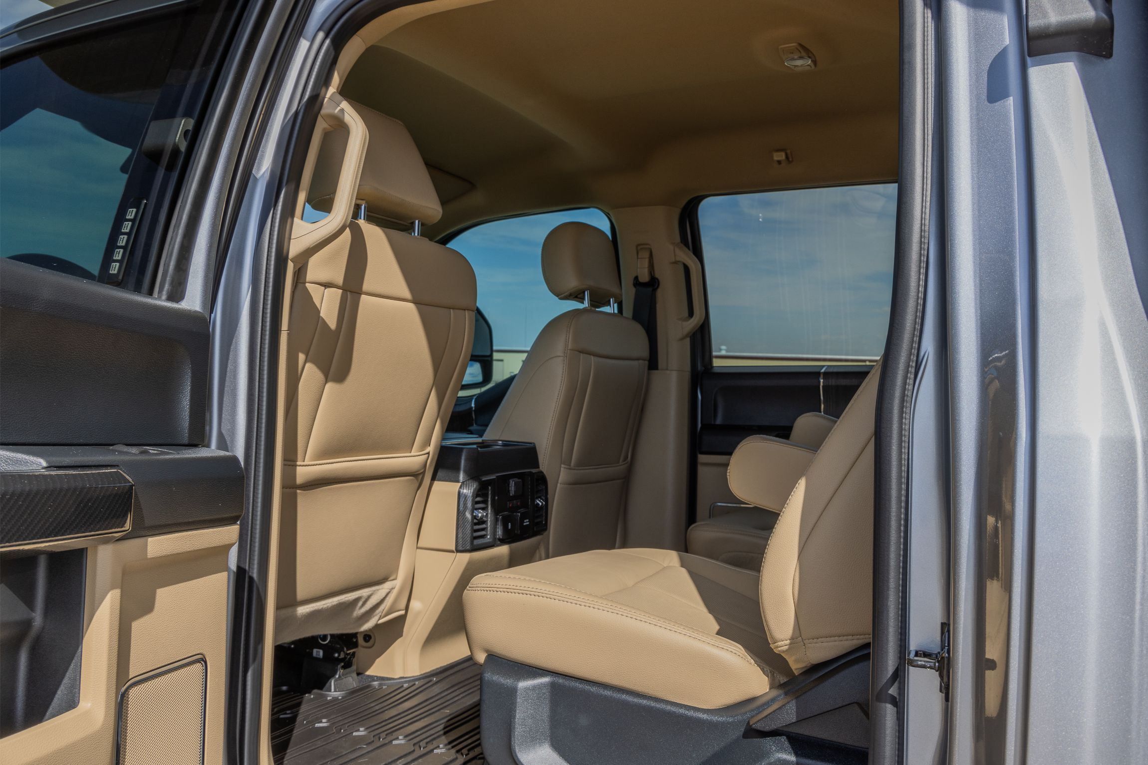 EarthRoamer XV-LTi 043